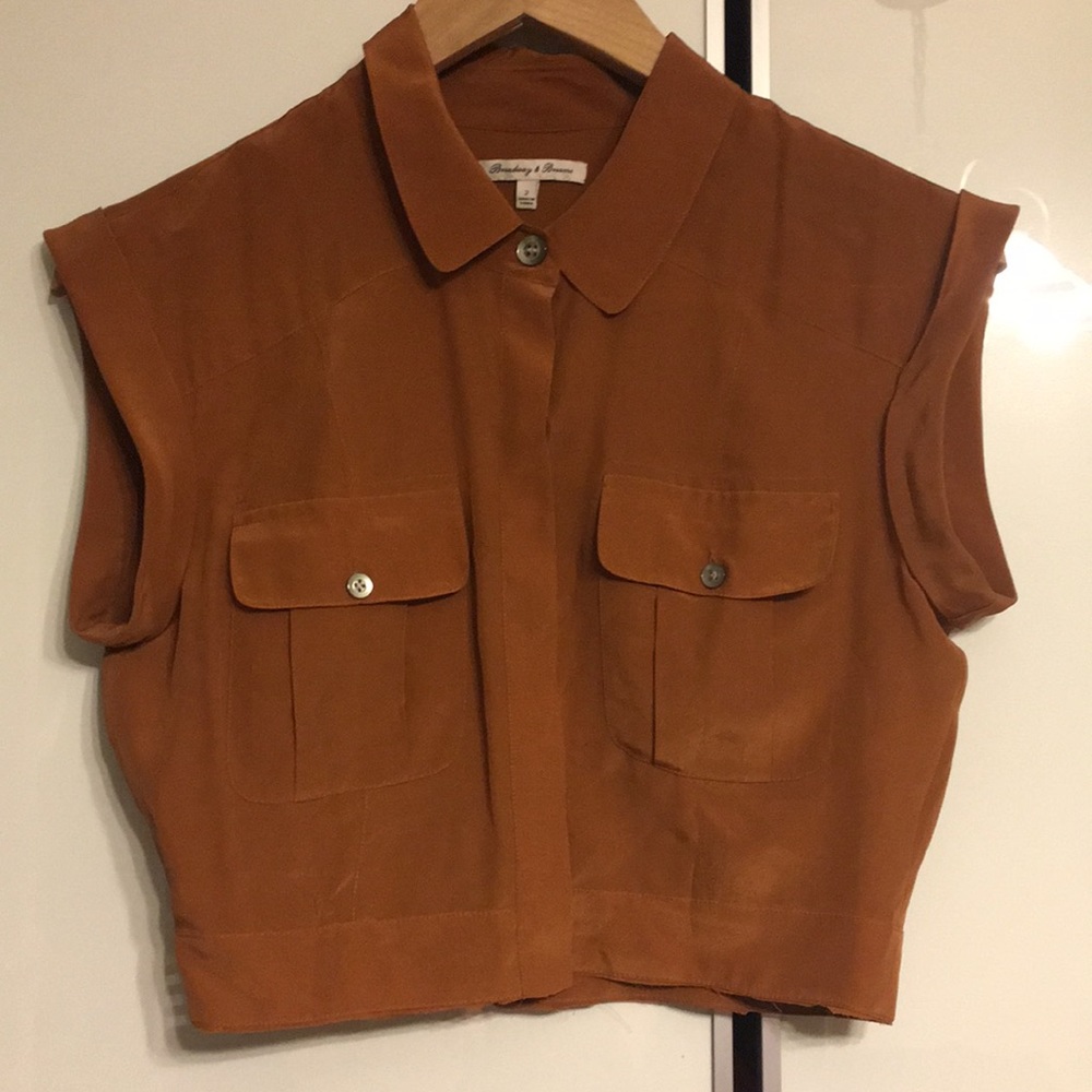 Silk mid drift top